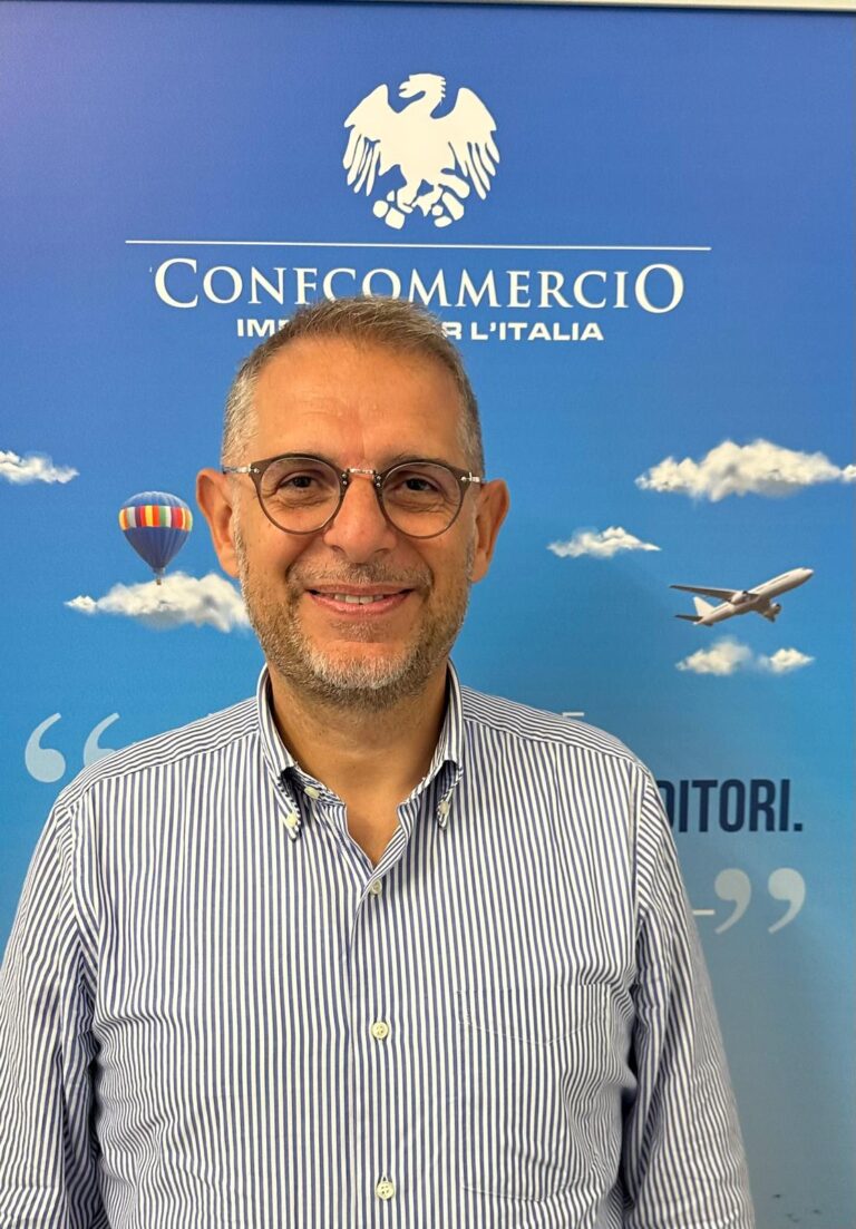 Marina di Modica, Confcommercio replica: «Il pane si compra anche la sera, i commercianti ci sono»